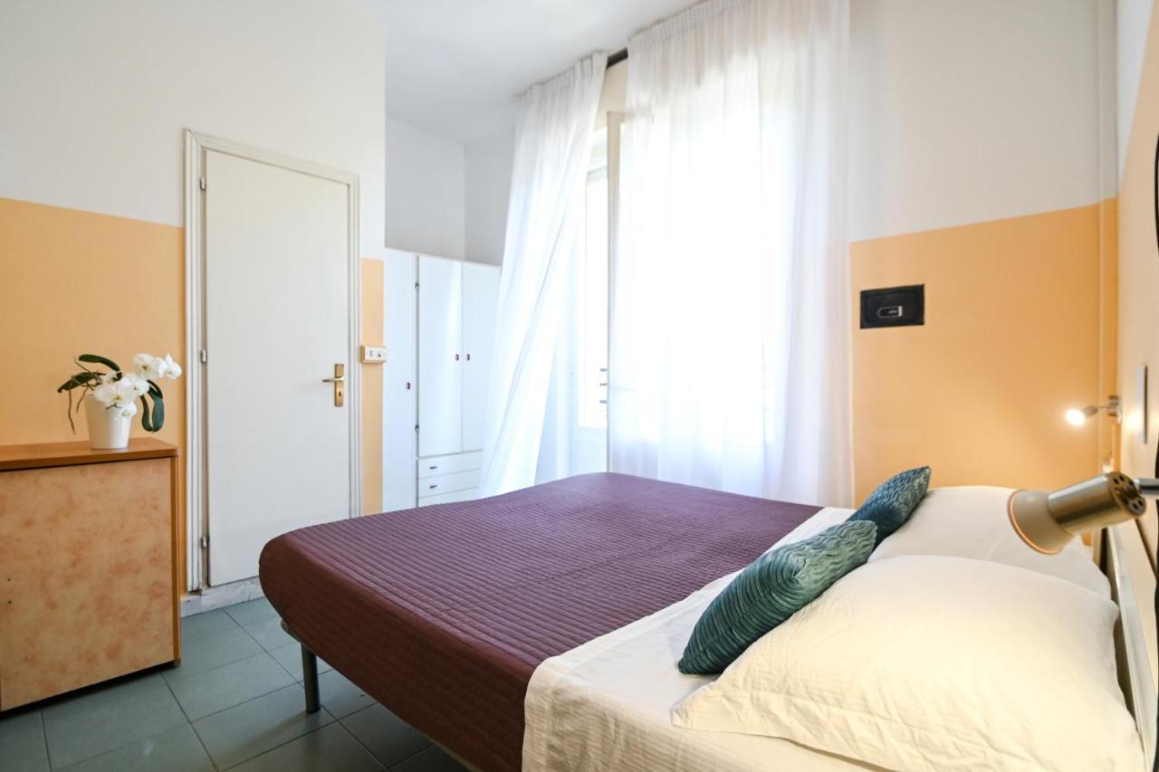 Hotel Montebello 리치오네 외부 사진