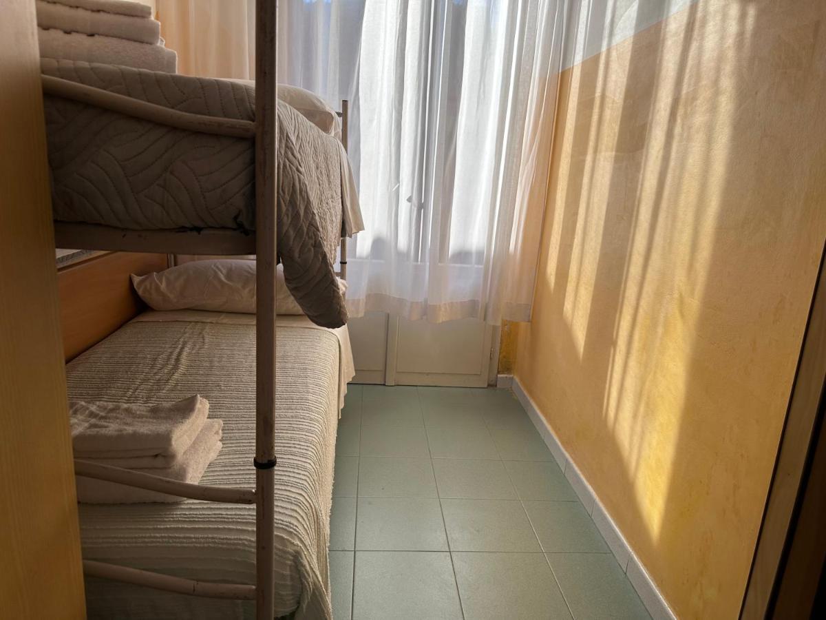 Hotel Montebello 리치오네 외부 사진