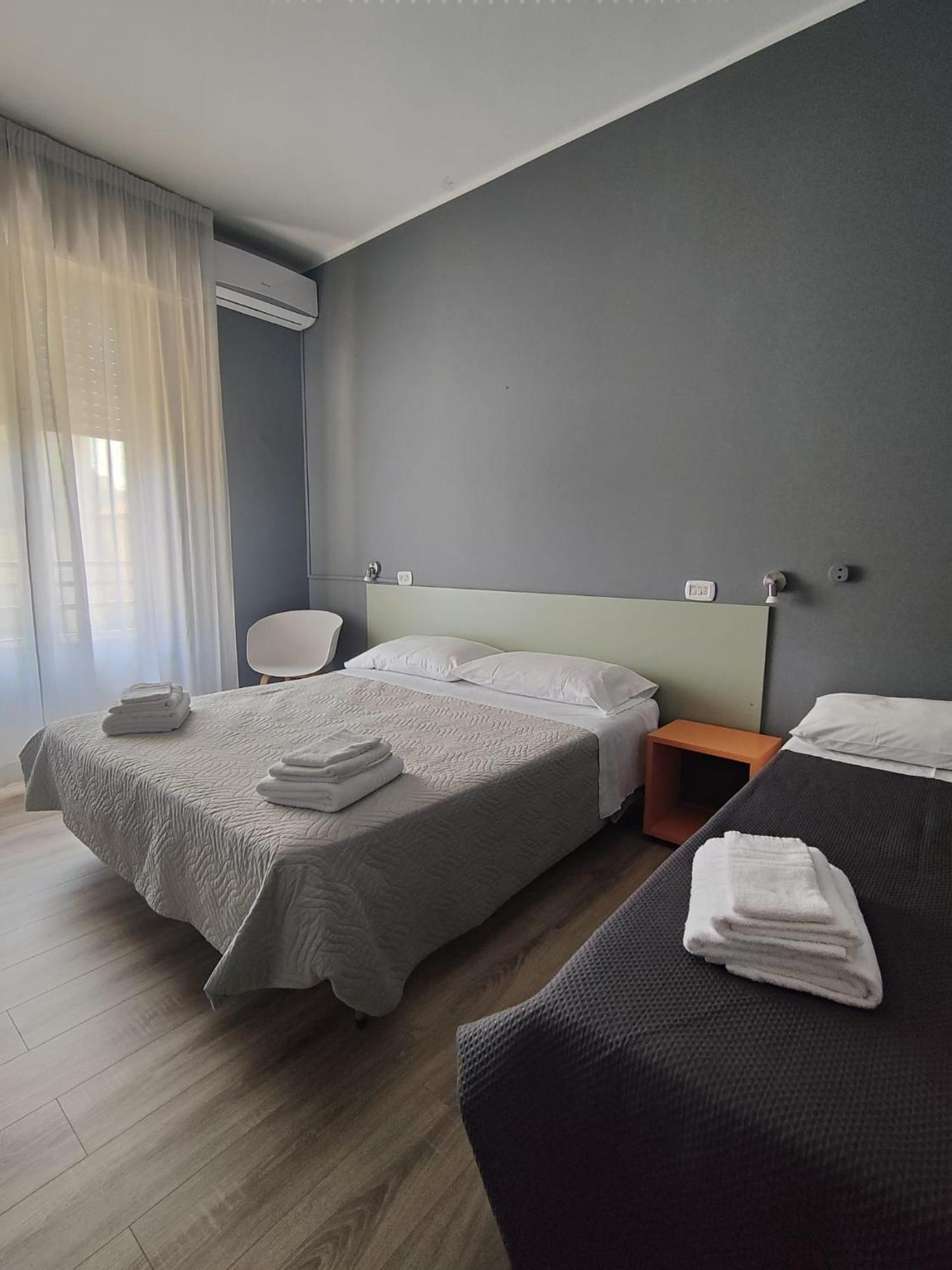 Hotel Montebello 리치오네 외부 사진