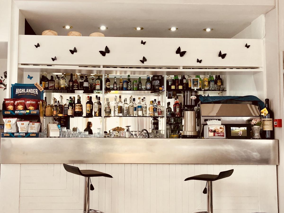 Hotel Montebello 리치오네 외부 사진