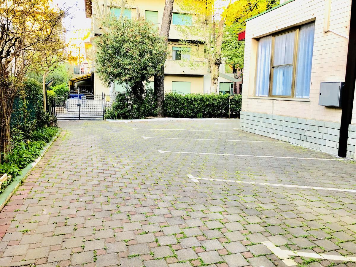 Hotel Montebello 리치오네 외부 사진